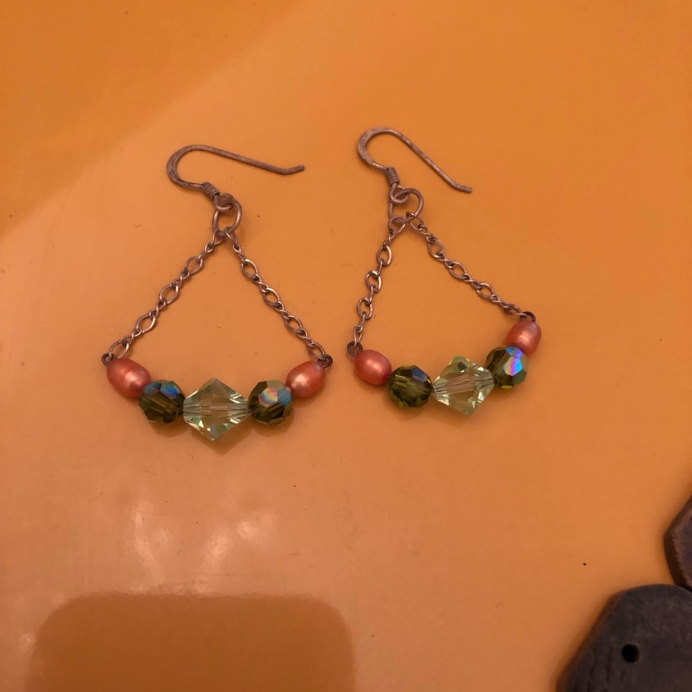 Unique! 💚 Beaded Drop Earrings